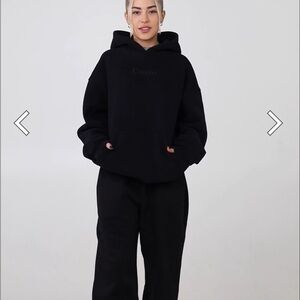 black Comfrt signature set